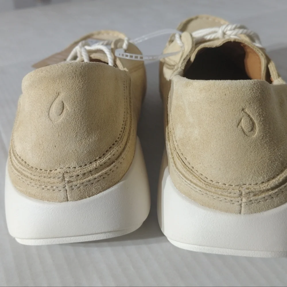 OluKai Ka'a Driver Golden Sand Men's Suede Loafers‎ Size 10.5